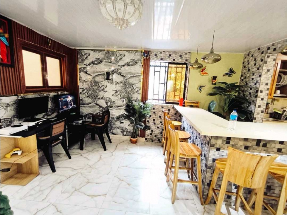 SE VENDE HERMOSA CASA EN BELLO BARRIO EL MESA — foto 3
