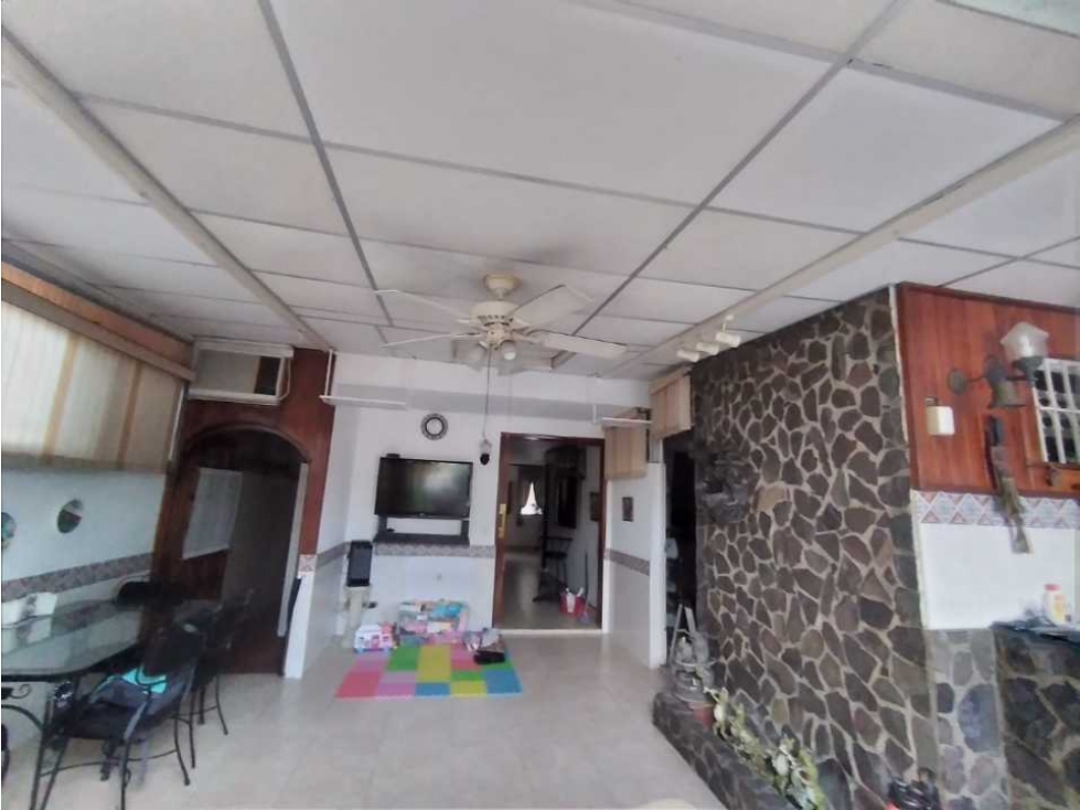 Se Vende Hermosa Casa en Condado del Rey - 2