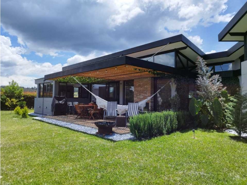 CASA CAMPESTRE EN EL RETIRO, UN SOLO NIVEL, CON VISTA, 4 HABITACIONES. — foto 4