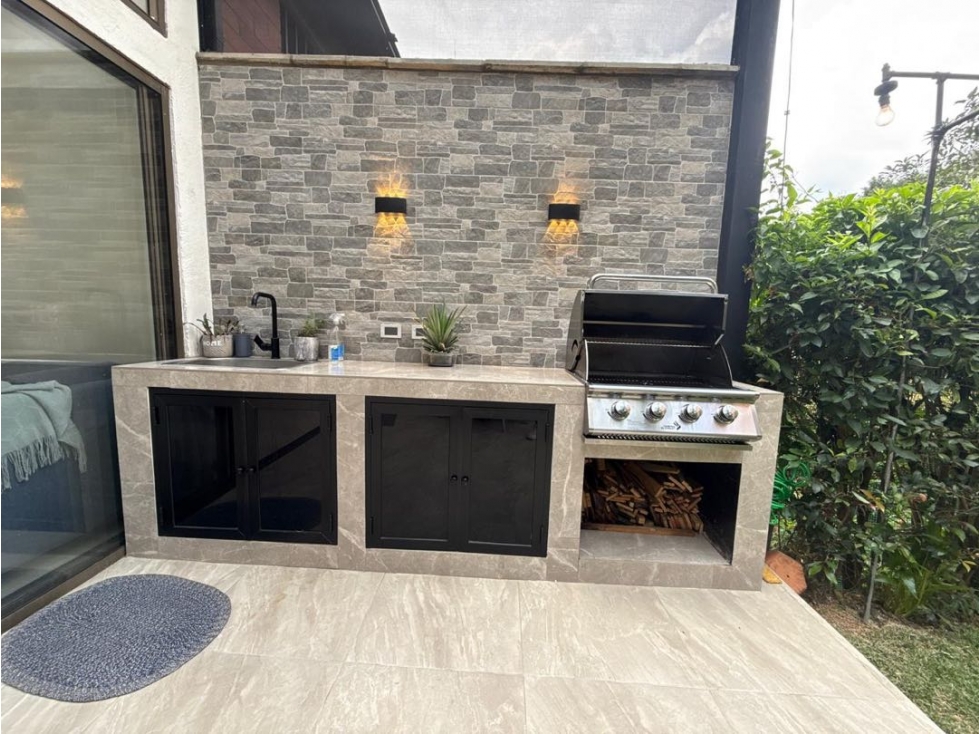 SE VENDE HERMOSA CASA EN ENVIGADO SECTOR LAS ANTILLAS — foto 4