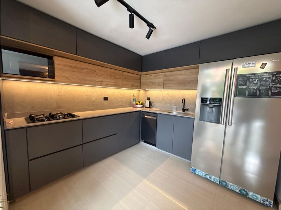 SE VENDE HERMOSA CASA EN ENVIGADO SECTOR LAS ANTILLAS — foto 5