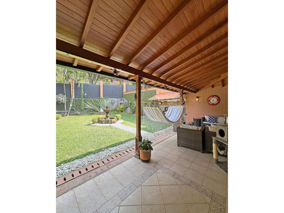 SE VENDE HERMOSA CASA EN ENVIGADO LOMA LAS BRUJAS — foto 6