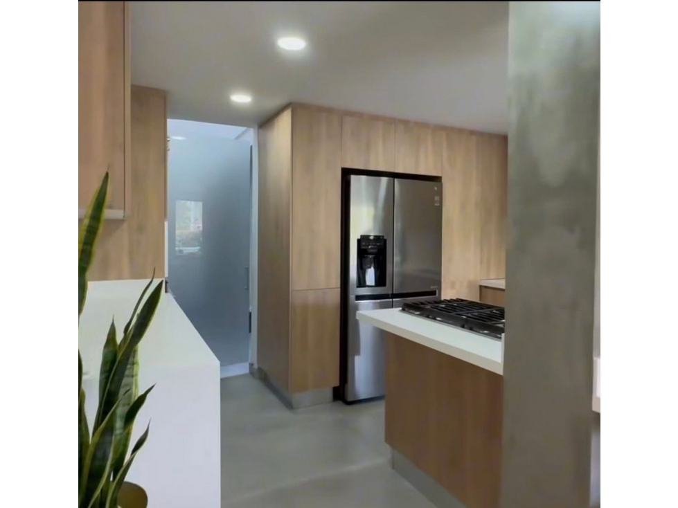 SE VENDE HERMOSA CASA EN ENVIGADO. LOMA DEL CHOCHO CERCA A TERRACINA — foto 5