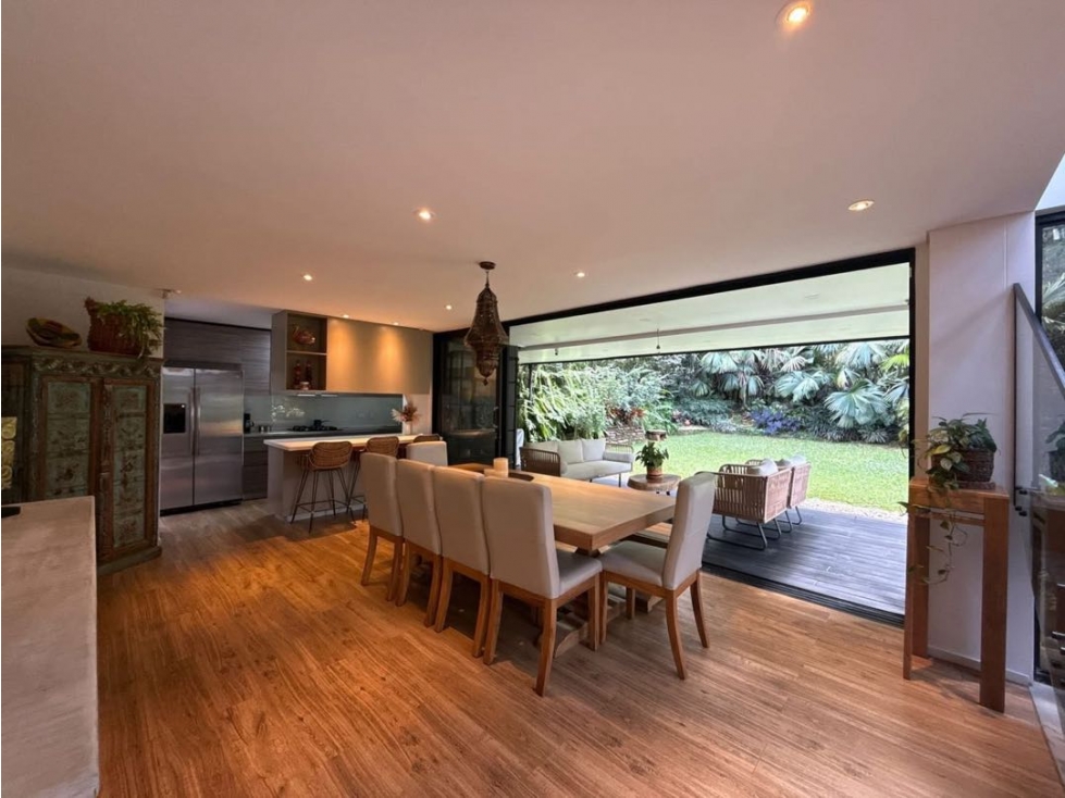 SE VENDE HERMOSA CASA EN ENVIGADO . LOMA DEL ATRAVESADO — foto 4