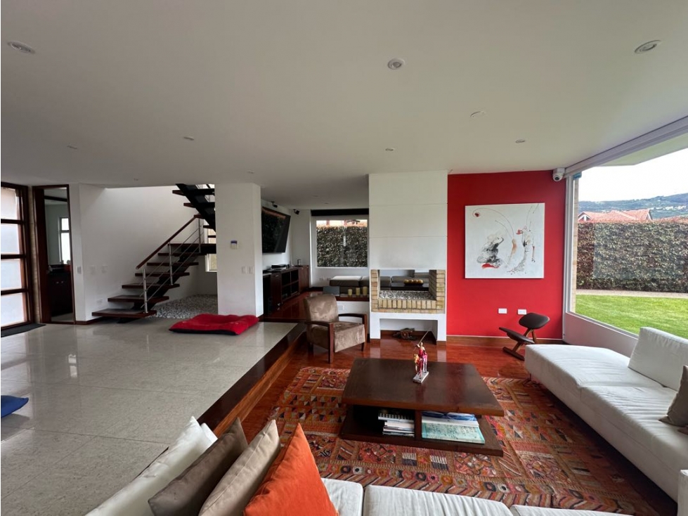 SE VENDE HERMOSA CASA EN EXCLUSIVO CONJUNTO DE CAJICA — foto 3