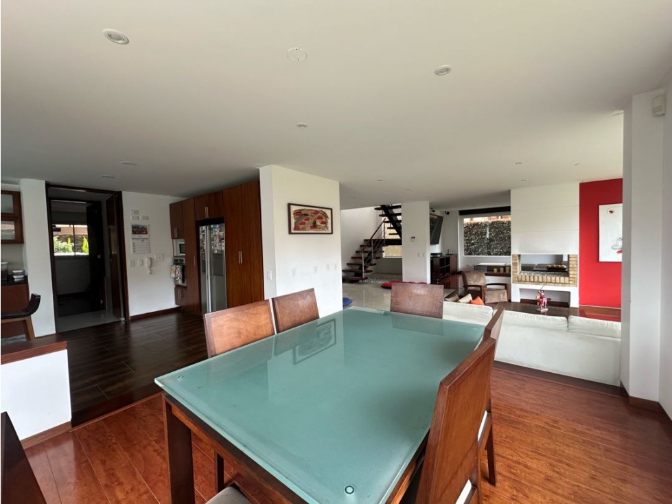 SE VENDE HERMOSA CASA EN EXCLUSIVO CONJUNTO DE CAJICA — foto 4