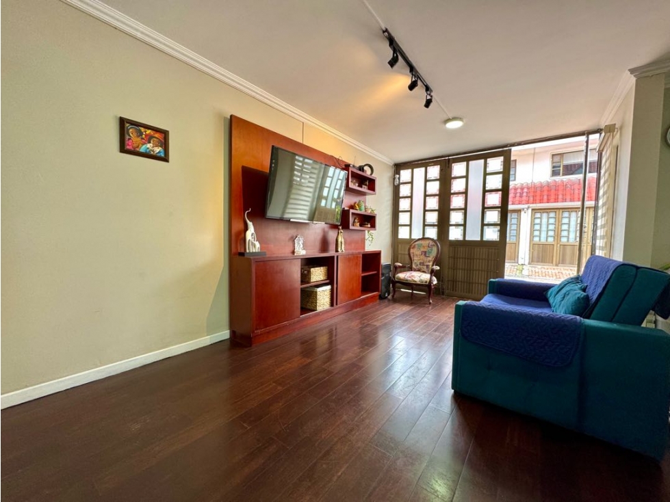 SE VENDE HERMOSA CASA EN QUINTAS DEL MÁRQUEZ 3 - MOSQUERA - CÓDIGO — foto 4