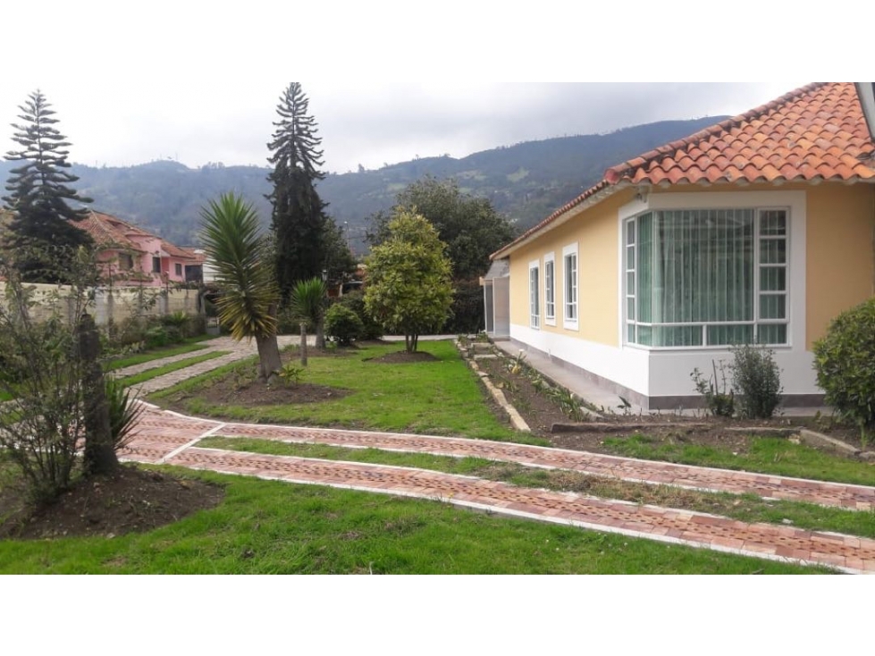 SE VENDE HERMOSA CASA EN TENJO .A - 6