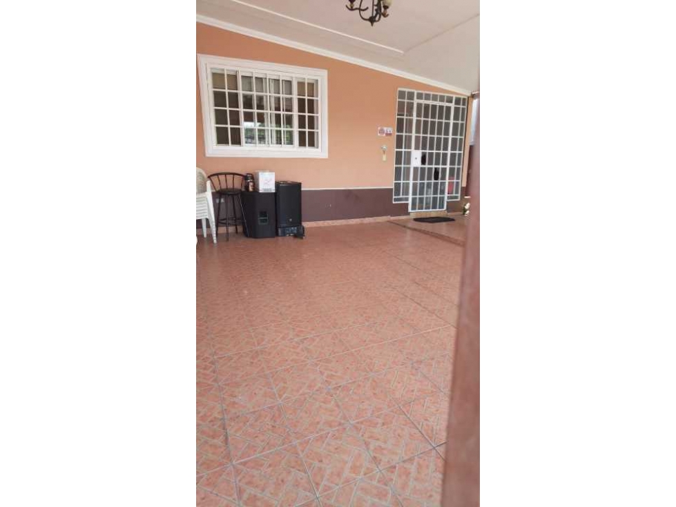 Se Vende Hermosa Casa en Villas de Villa Lucre — foto 3