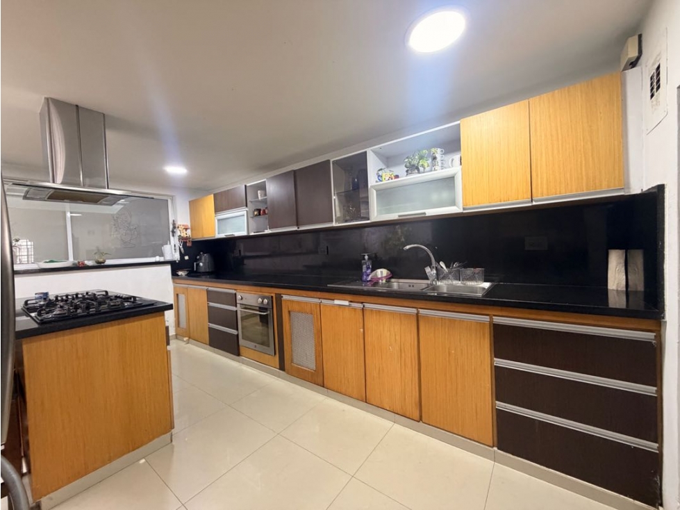SE VENDE HERMOSA CASA INDEPENDIENTE, 2 PLANTAS, CAMINO REAL, Cali — foto 3