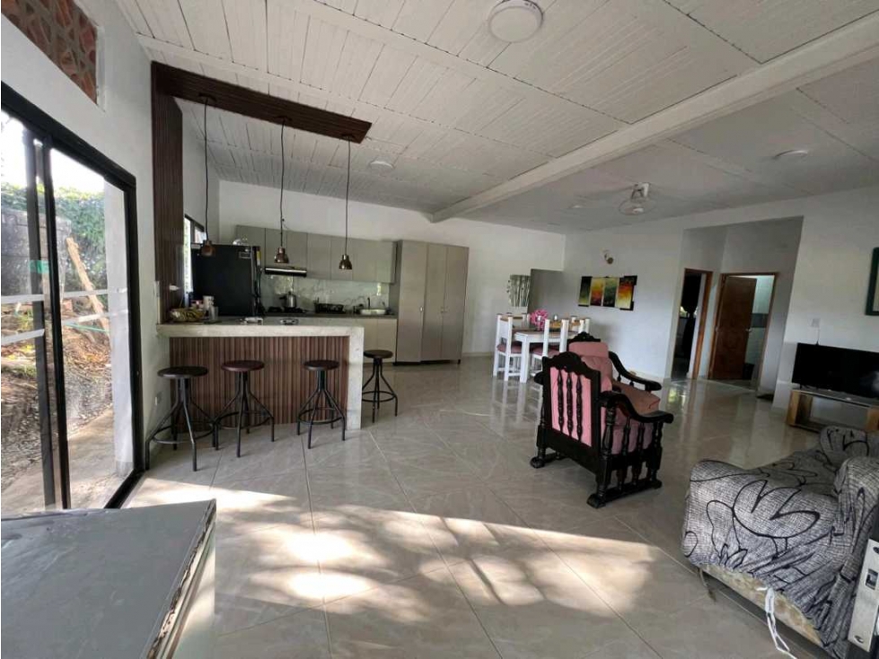 SE VENDE HERMOSA FINCA AMOBLADA EN SOPRETRAN SECTOR CUATRO ESQUINAS