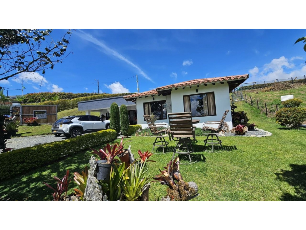 Se vende hermosa finca en El Carmen de Viboral