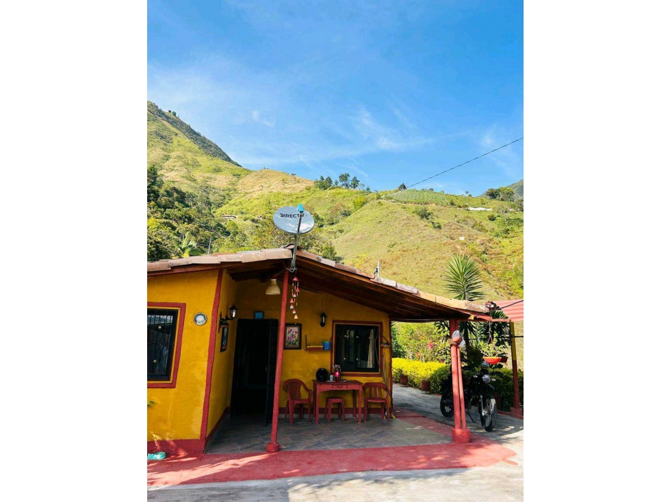 SE VENDE HERMOSA FINCA EN LA VEREDA CHACHAFRUTO BELLO OPCIÓN DE CAMBIO