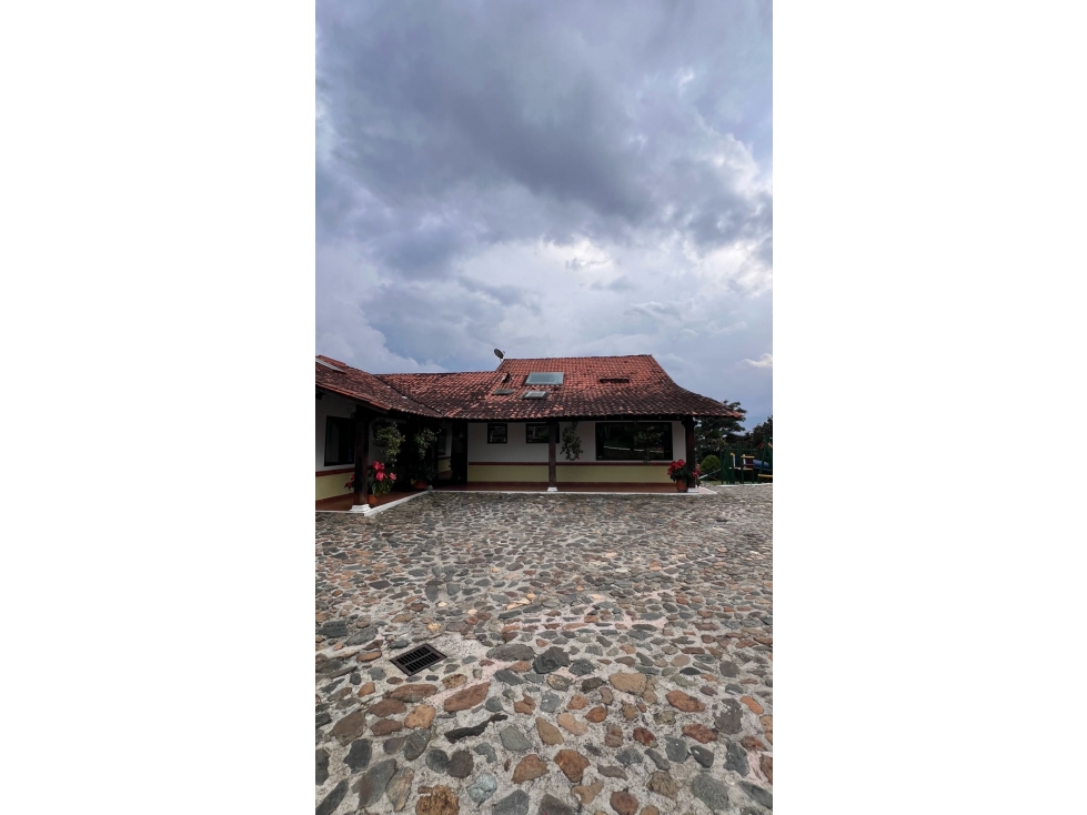 SE VENDE HERMOSA FINCA EN PARCELACIÓN COPACABANA CERCA HACEB. — foto 2