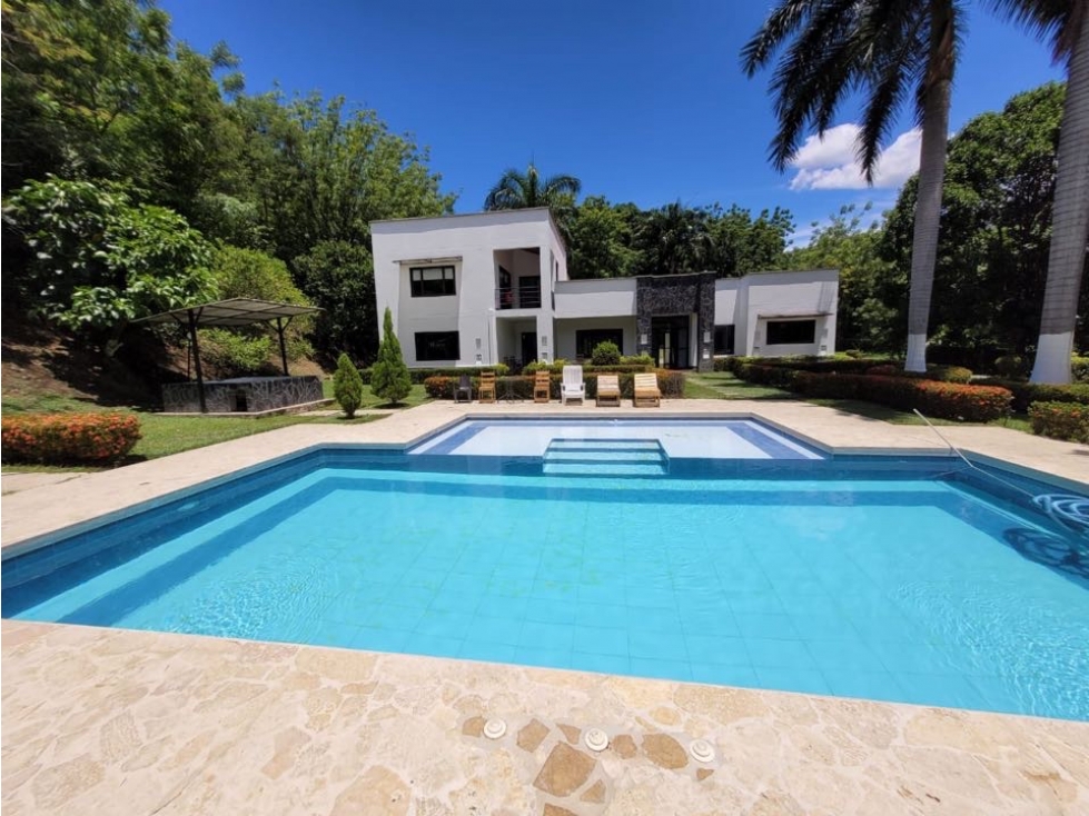 SE VENDE HERMOSA FINCA EN SANTAFE DE ANTIOQUIA CERCA AL PUEBLO - 4