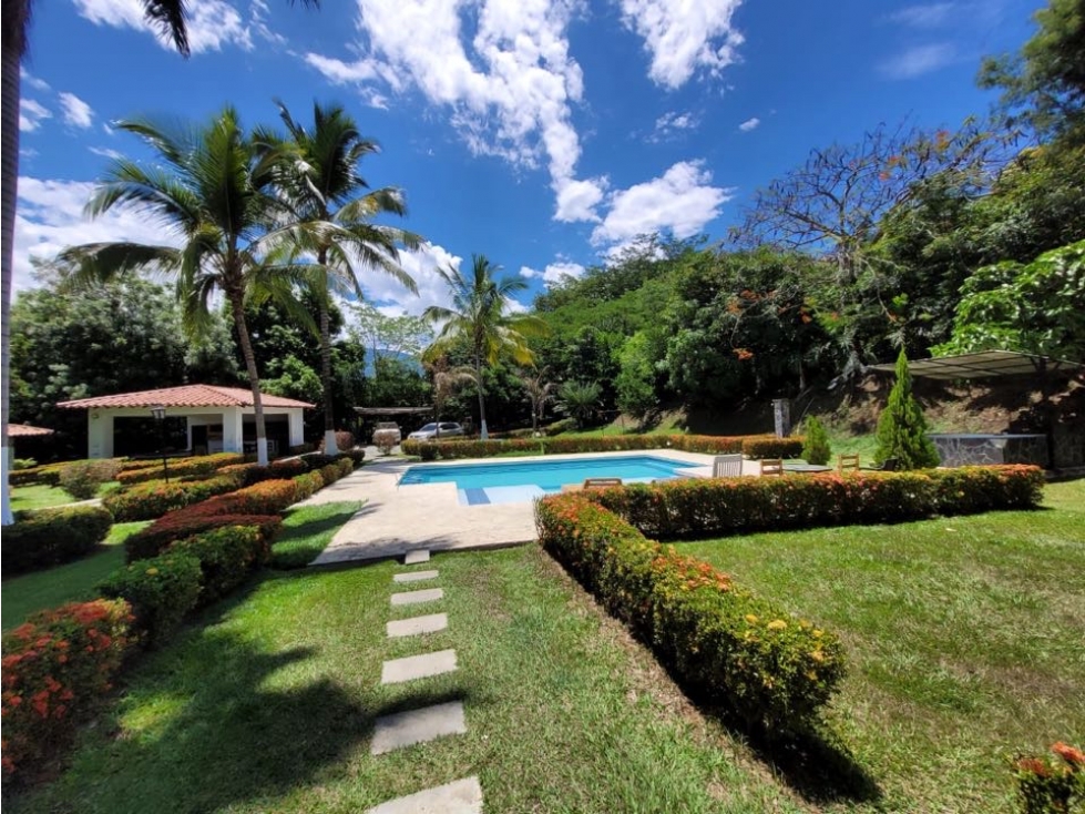 SE VENDE HERMOSA FINCA EN SANTAFE DE ANTIOQUIA CERCA AL PUEBLO - 5
