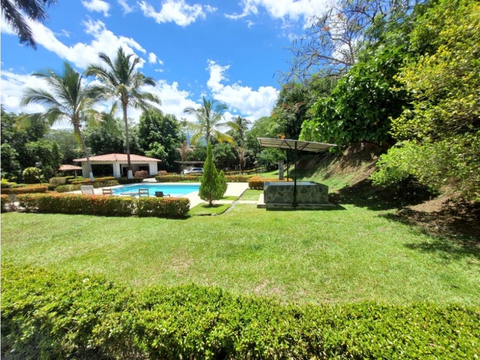 SE VENDE HERMOSA FINCA EN SANTAFE DE ANTIOQUIA CERCA AL PUEBLO - 6