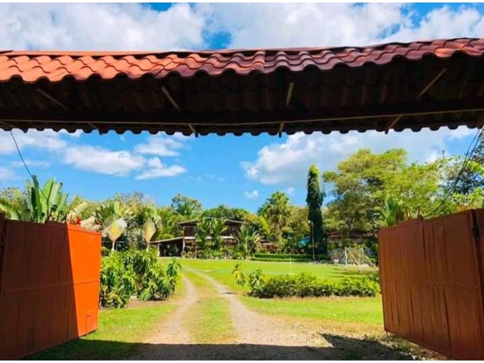 Se vende hermosa finca estilo casa club campestre en Boquerón - 4