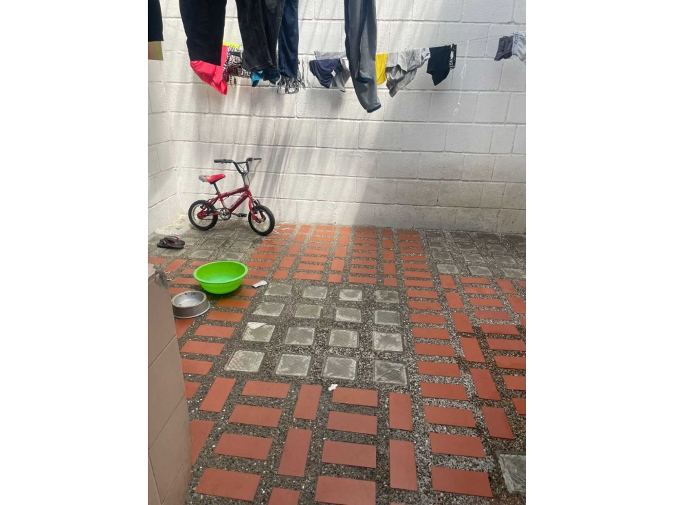 SE VENDE HERMOSA Y AMPLIA CASA EN UNIDAD CERRADA EN LA FLORIDA BELLO — foto 6