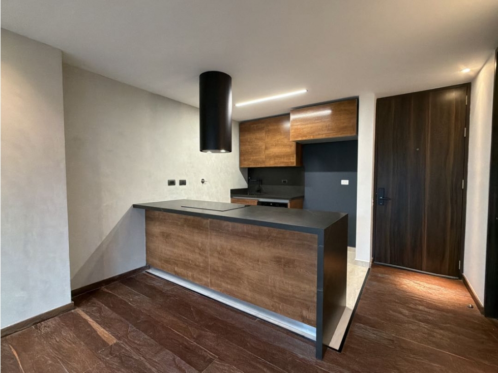 SE VENDE | Hermoso apartamento remodelado en El Retiro — foto 4