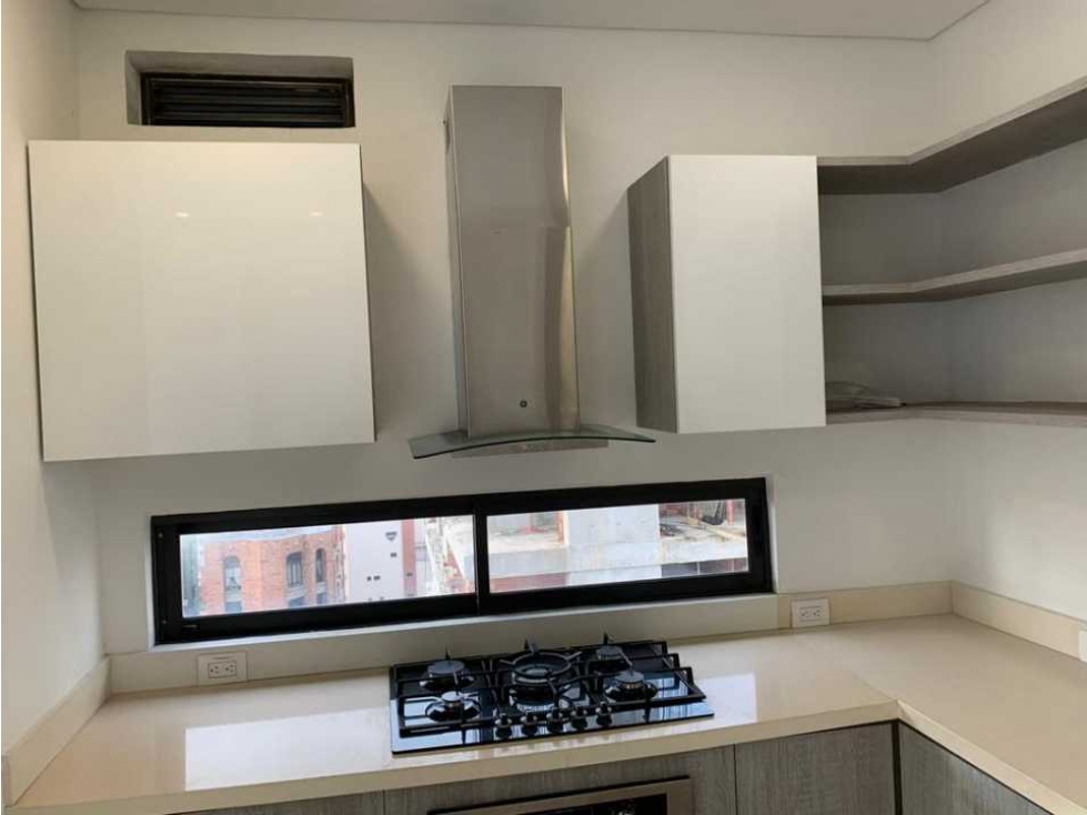 SE VENDE HERMOSO APARTAMENTO EN ALTO PRADO — foto 4