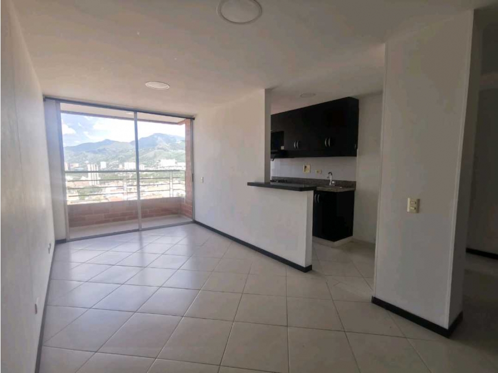 SE VENDE HERMOSO APARTAMENTO CERCA AL PARQUE DE BELLO