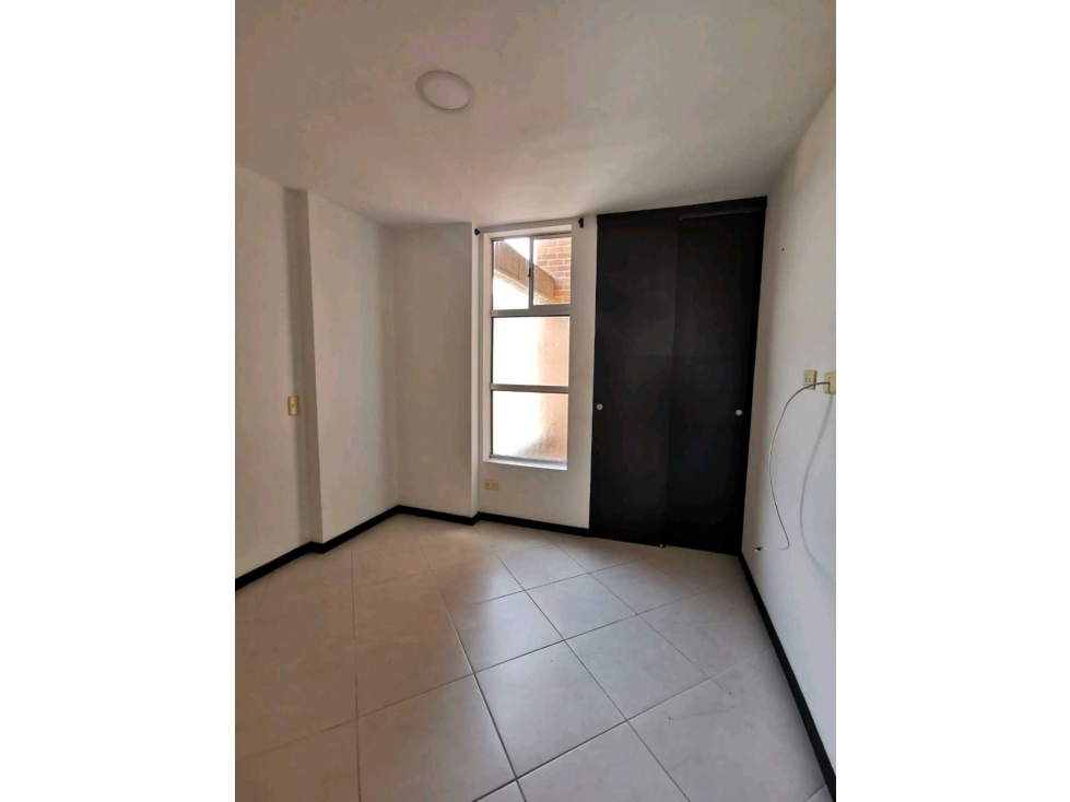 SE VENDE HERMOSO APARTAMENTO CERCA AL PARQUE DE BELLO — foto 6