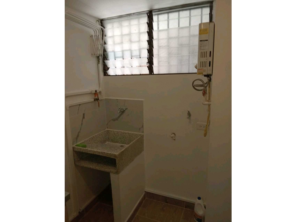 SE VENDE HERMOSO APARTAMENTO CON UNA UBICACION EXCELENTE — foto 6