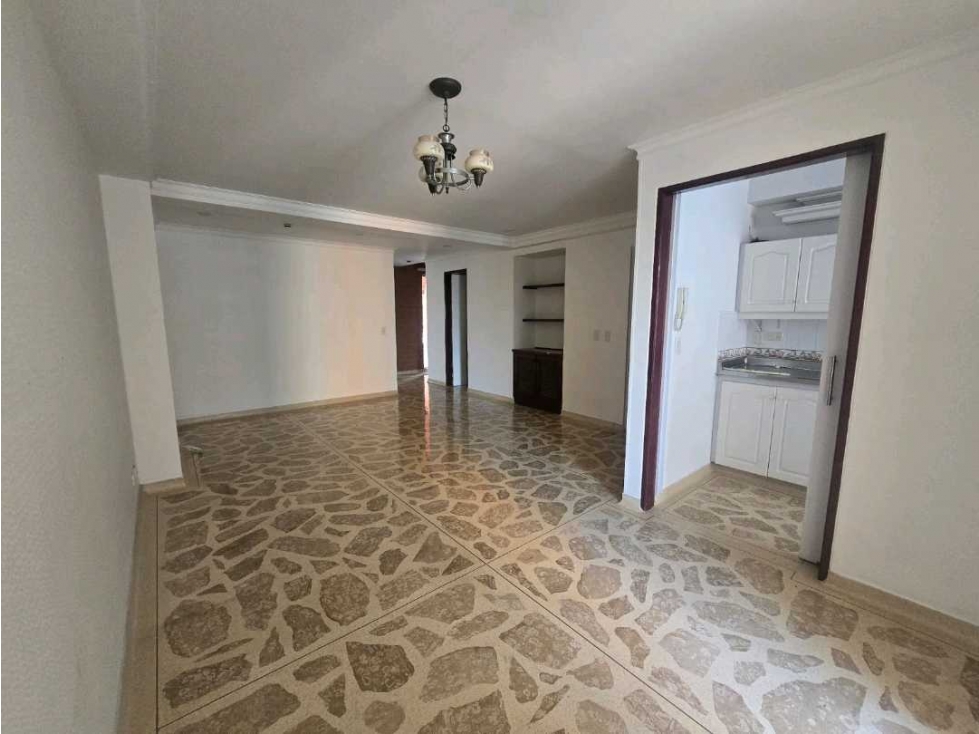 Se Vende Apartamento De 130 Mts² En Excelente Ubicación de Laureles — foto 4