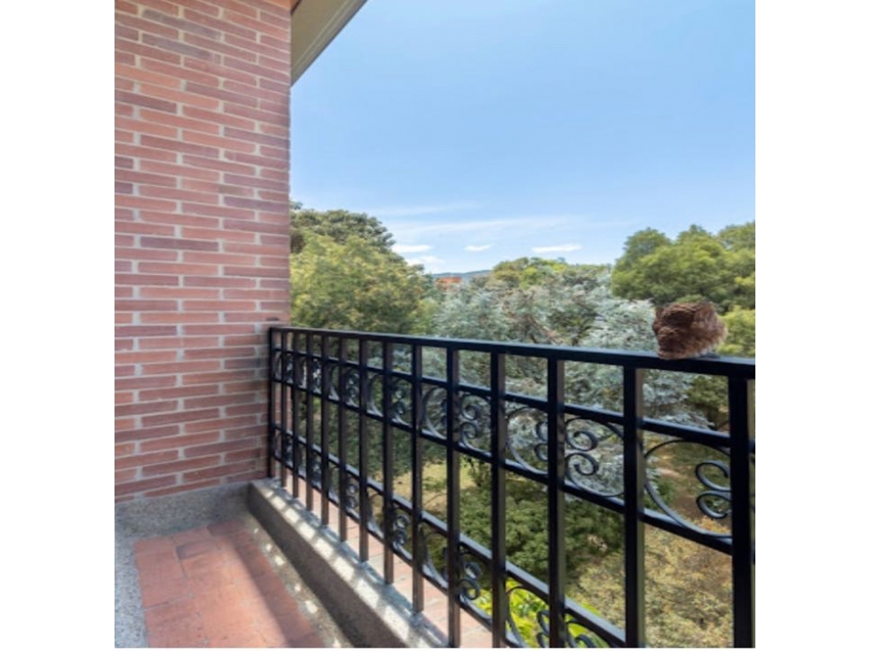SE VENDE HERMOSO APARTAMENTO DUPLEX CON TERRAZA EN SAN PATRICIO.A — foto 4