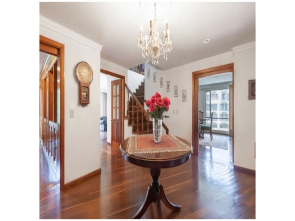SE VENDE HERMOSO APARTAMENTO DUPLEX CON TERRAZA EN SAN PATRICIO.A — foto 5