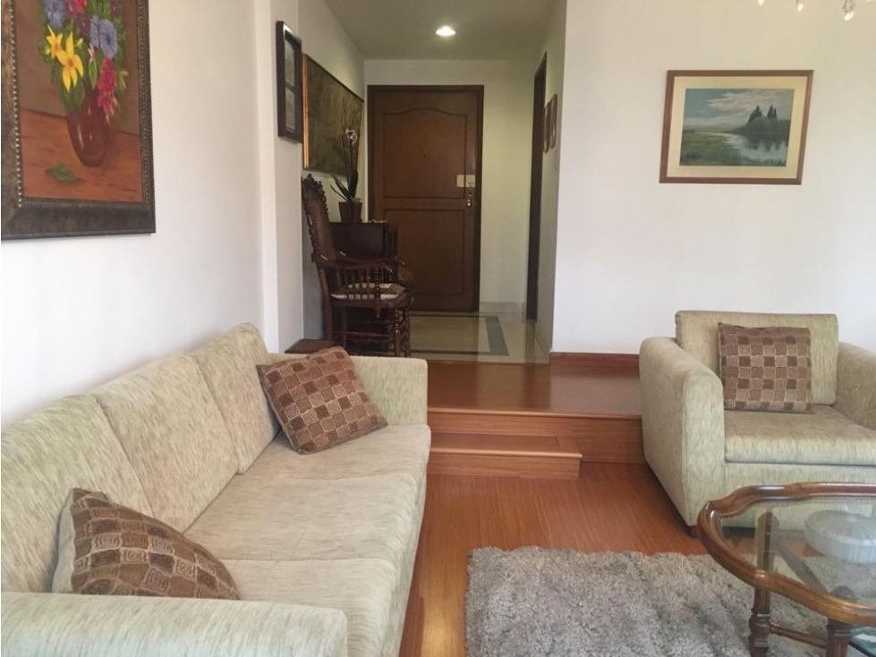 SE VENDE HERMOSO APARTAMENTO EN SANTA BARBARA ORIENTAL. A