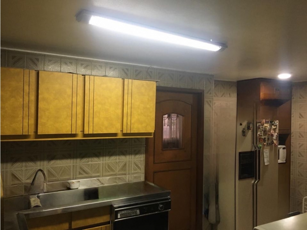 SE VENDE HERMOSO APARTAMENTO EN SANTA BARBARA ORIENTAL. A — foto 3