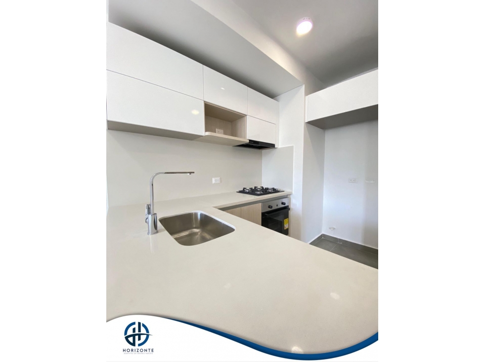 SE VENDE HERMOSO APARTAMENTO EN CONDOMINIO CORALINA SUITE — foto 5
