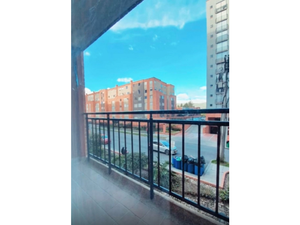 SE VENDE HERMOSO APARTAMENTO EN COLINA CAMPESTRE.P. — foto 2