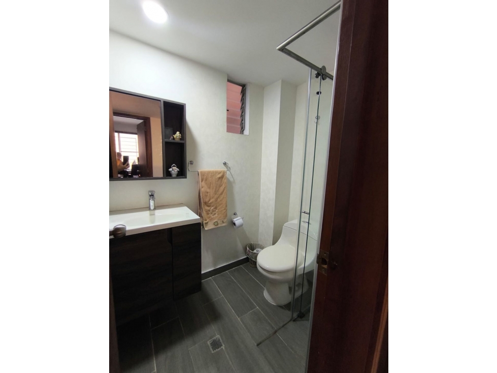 SE VENDE HERMOSO APARTAMENTO EN LA HACIENDA PISO DOS — foto 5