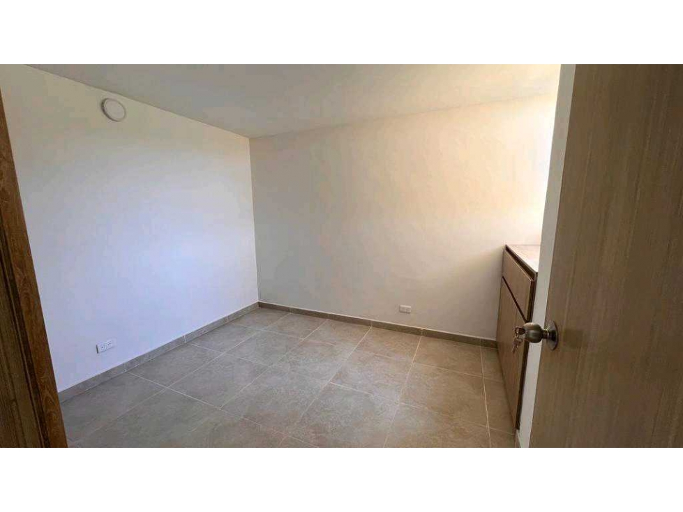 SE VENDE HERMOSO APARTAMENTO EN LA ESTRELLA URB FELICITY HERMOSA VISTA — foto 6