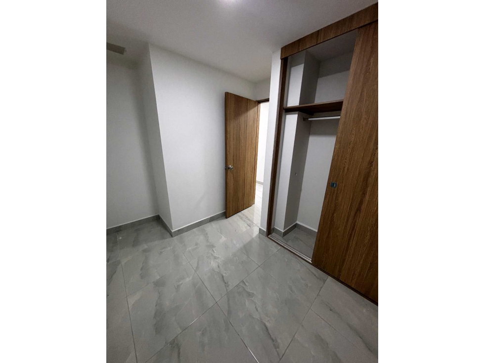 SE VENDE HERMOSO APARTAMENTO EN VENTA EN BAJOS DE NIQUIA — foto 5