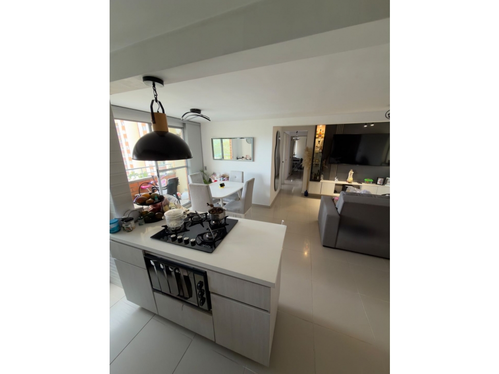 SE VENDE HERMOSO APARTAMENTO EN ITAGUI SECTOR DITAIRES — foto 2