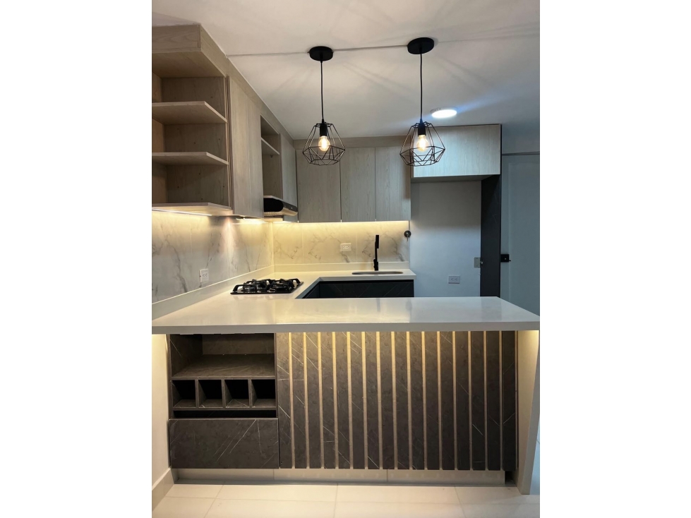 SE VENDE HERMOSO APARTAMENTO EN ITAGUI CERCA AL CENTRO DE LA MODA — foto 3