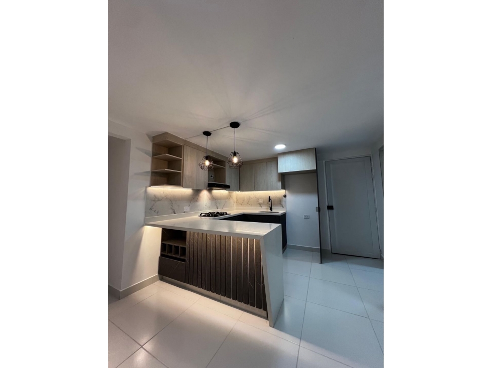 SE VENDE HERMOSO APARTAMENTO EN ITAGUI CERCA AL CENTRO DE LA MODA — foto 6