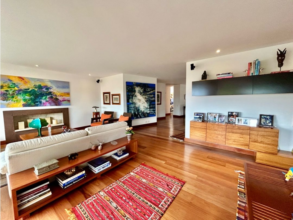 SE VENDE MODERNO APARTAMENTO LOS ROSALES 234m2. VISTA PANORAMICA — foto 3