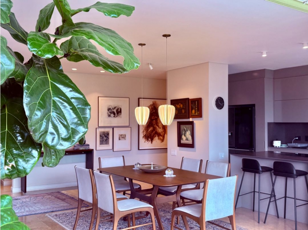 SE VENDE HERMOSO APT CON INIGUALABLE VISTA AL CLUB CAMPESTRE - POBLADO — foto 2