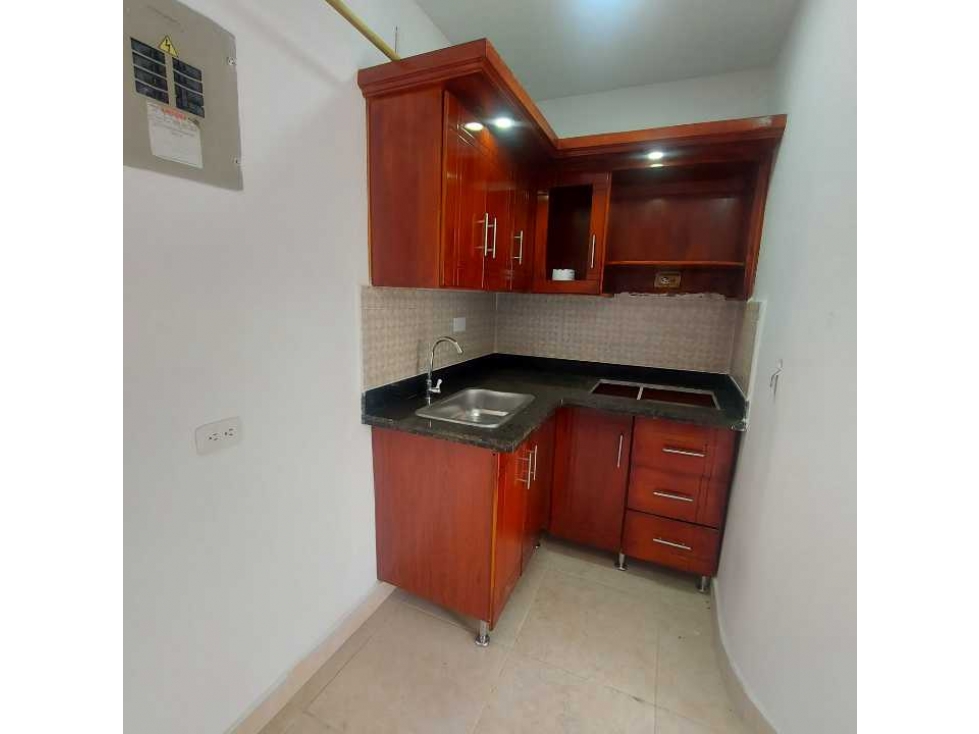 SE VENDE HERMOSO APTO BARRIO OBRERO BELLO ECONÓMICO PARQUEADERO MOTO - 2