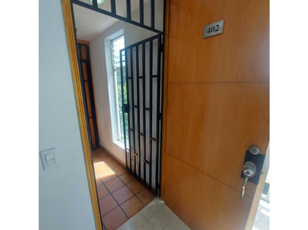 SE VENDE HERMOSO APTO BARRIO OBRERO BELLO ECONÓMICO PARQUEADERO MOTO - 3
