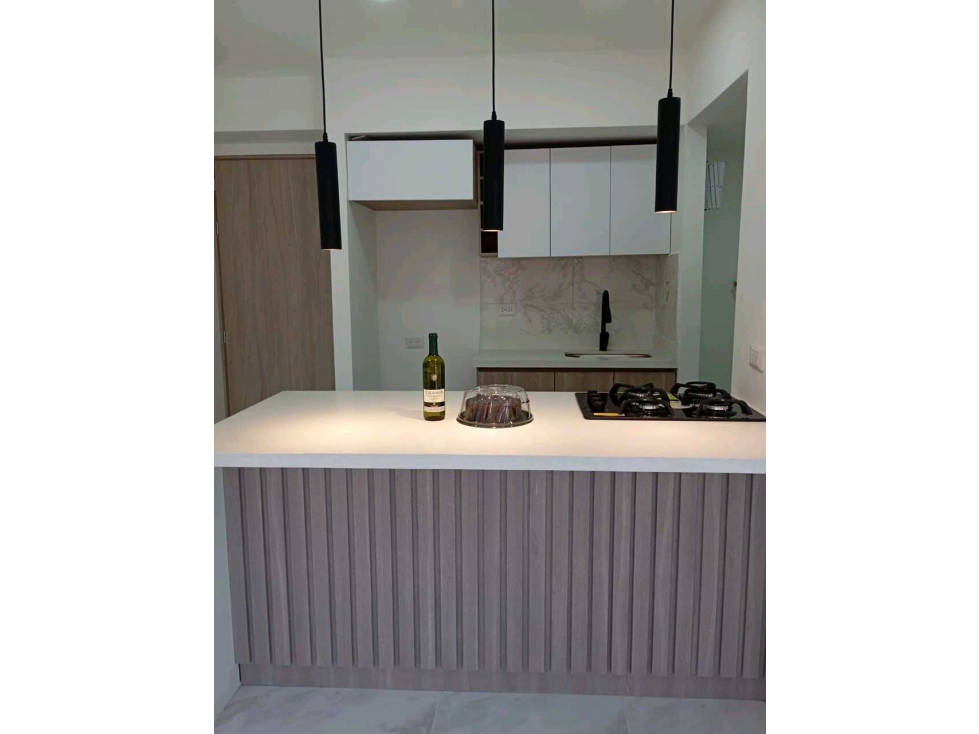 Se vende hermoso apto en atlantica bello parque fabricato