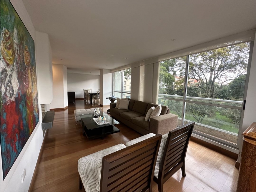 SE VENDE HERMOSO APTO EN CHICO NAVARRA CON BALCÓN A — foto 2