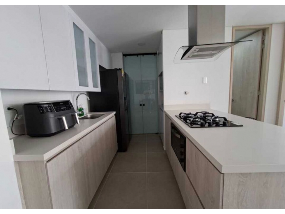 SE VENDE HERMOSO APTO EN ENVIGADO LOMA DE LAS BRUJAS — foto 3