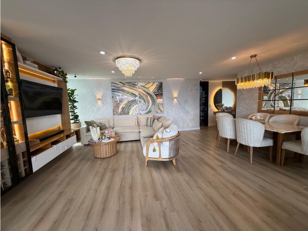 SE VENDE APTO DE LUJO EN SABANETA CON UNA SUPER VISTA A LA CIUDAD — foto 4