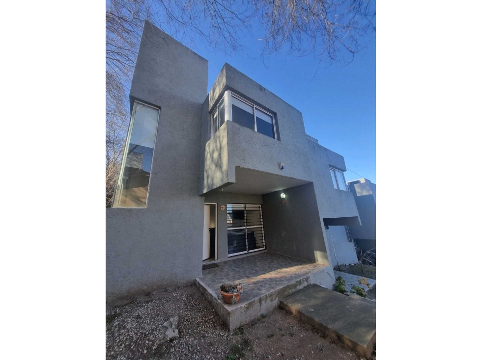 Se vende hermoso duplex 2 dormitorios amoblado